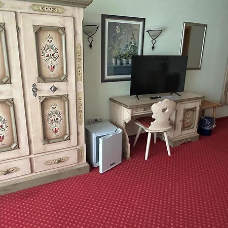 Hotel Garni Hubertushof Bad Füssing Eksteriør bilde