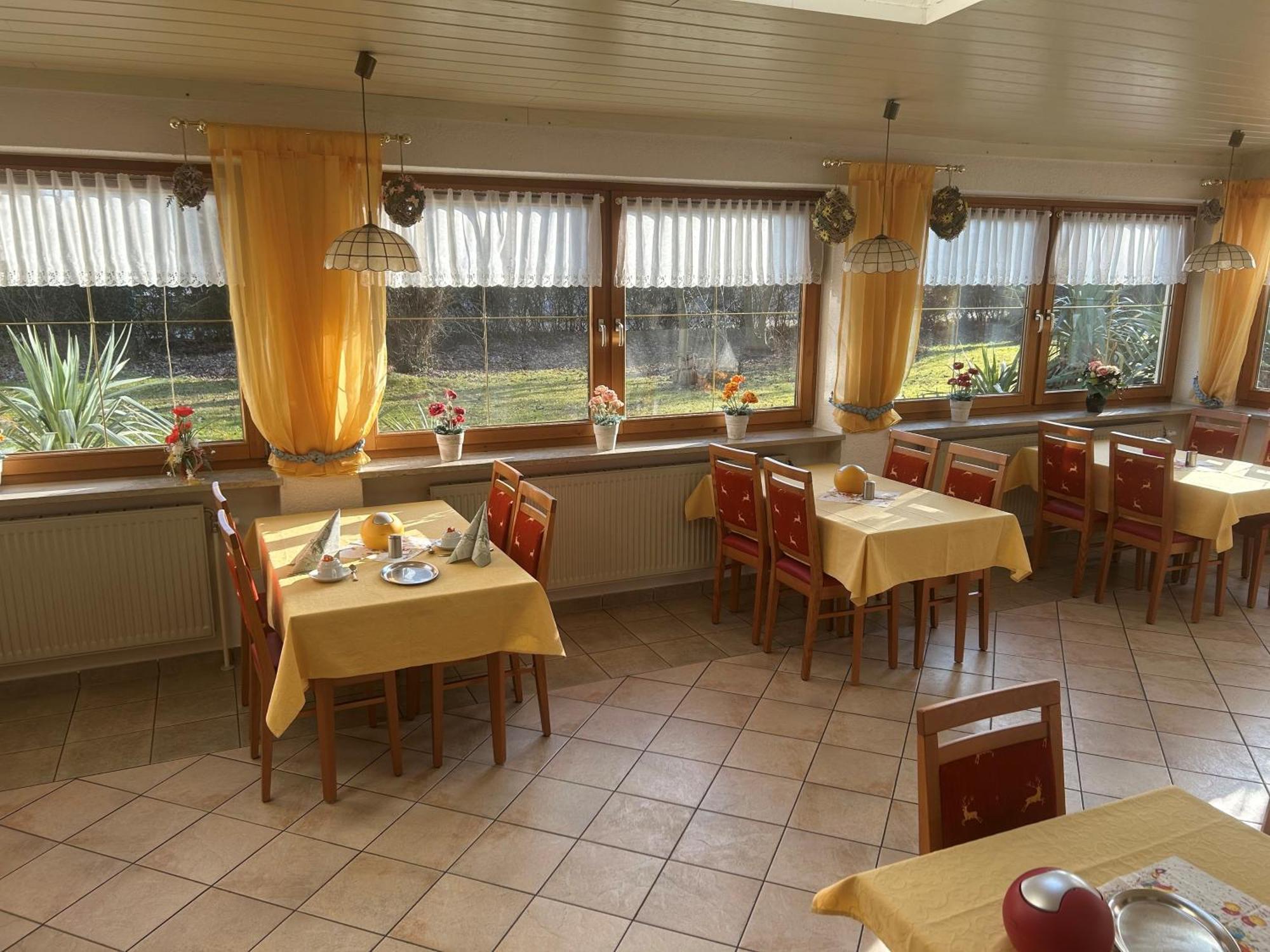 Hotel Garni Hubertushof Bad Füssing Eksteriør bilde